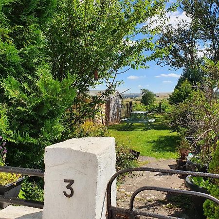 Wales' Highest Village - The Chartist Cottage - Trefil Tredegar Экстерьер фото