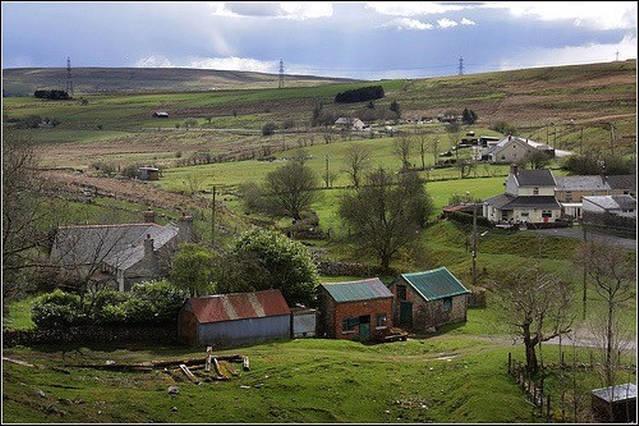 Wales' Highest Village - The Chartist Cottage - Trefil Tredegar Экстерьер фото